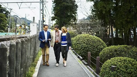 电竞战队转会潮涌，实力重组引关注